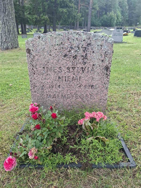 Grave number: 001 2  1510