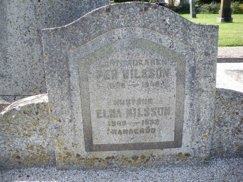 Grave number: NSK 05     9