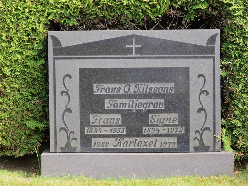 Grave number: HÖB 47    30