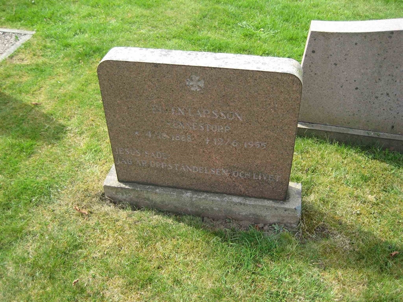 Grave number: ÖKK 5   139