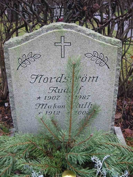 Grave number: KV 9    82-83