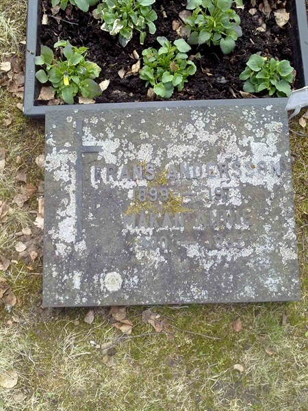 Grave number: KA 14    76