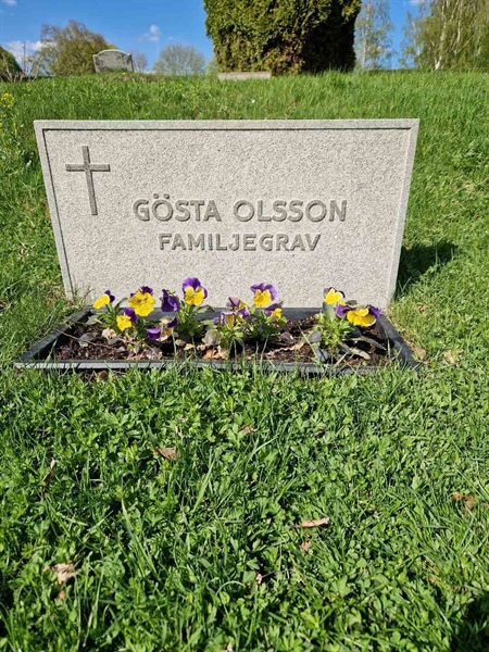 Grave number: 501 22 4732-4733