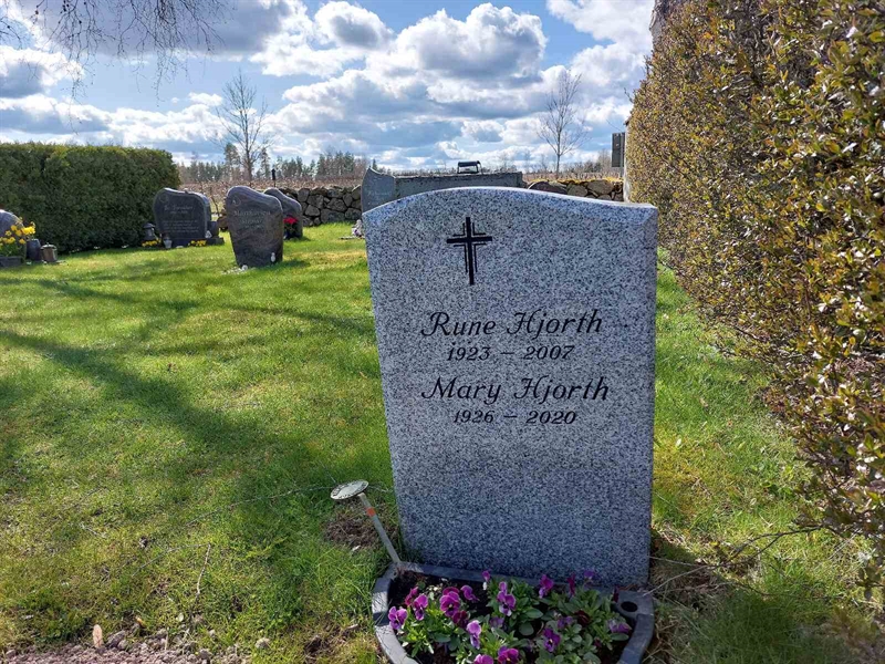 Grave number: HV 31    5