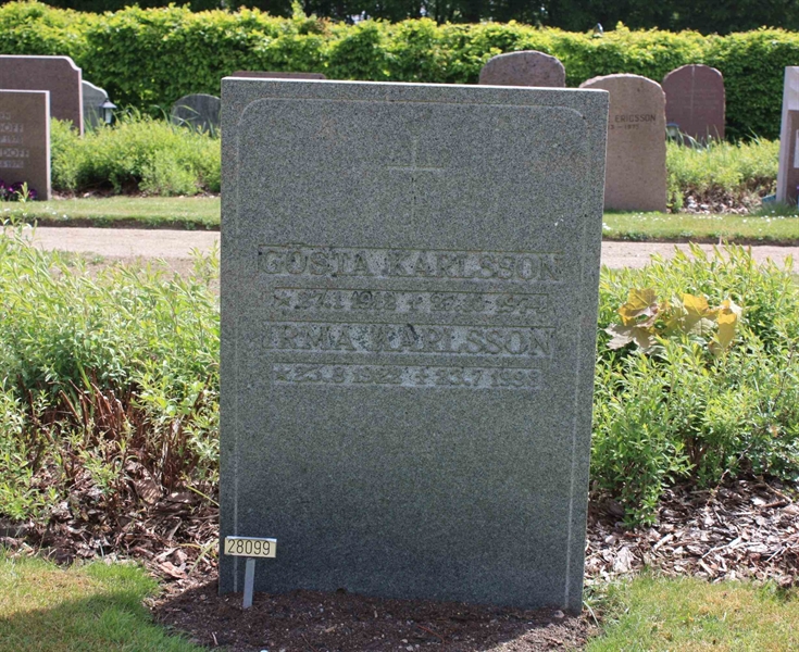 Grave number: Ö 28   156, 157