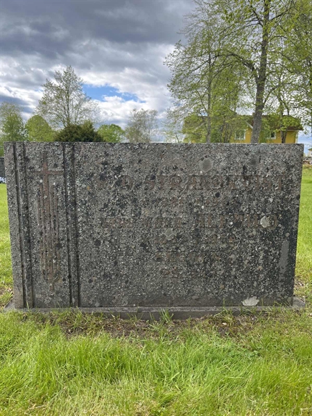 Hautatunnus: SU 03 296, 297