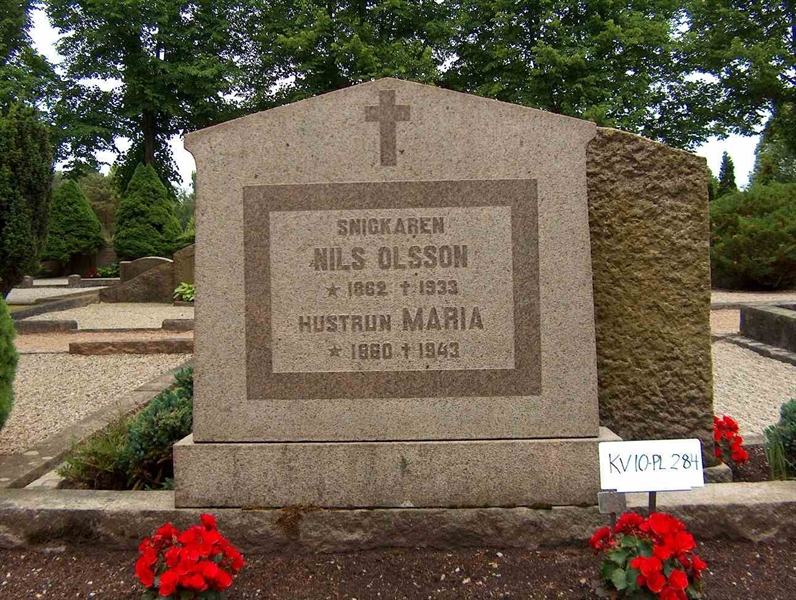 Grave number: HÖB 10   284