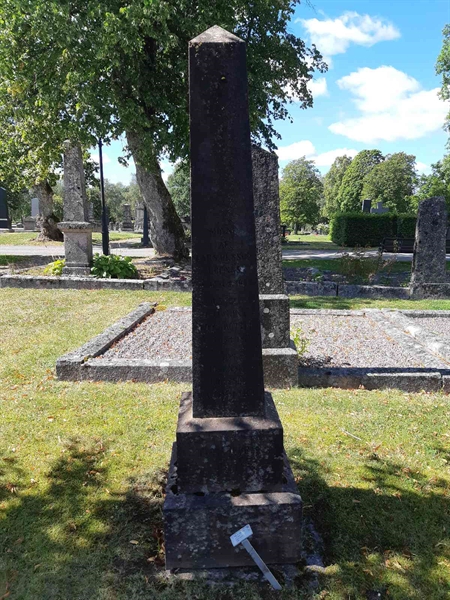 Hautatunnus: Fr 1 103-104
