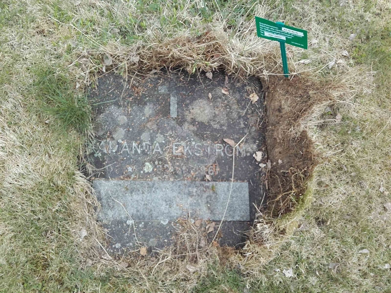 Grave number: KA 02    40-41