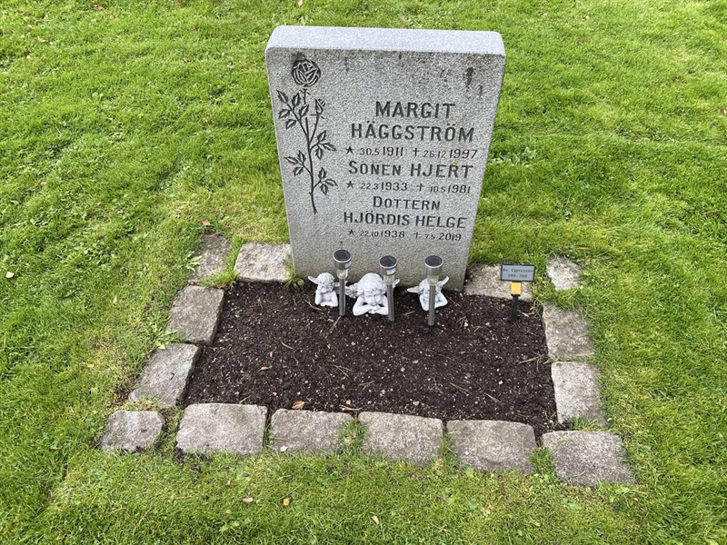 Hautatunnus: 2 C   288-289