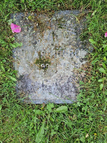 Grave number: 1 17    83B