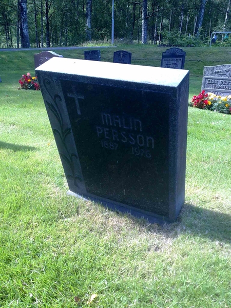 Grave number: KA 09    62