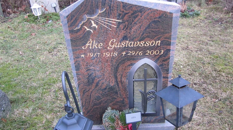 Grave number: KG NK  4814