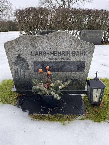 Gravnummer: SJ M    92