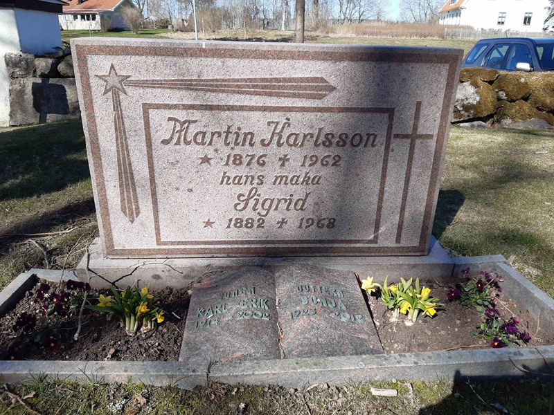 Grave number: HM 19    1, 2, 3