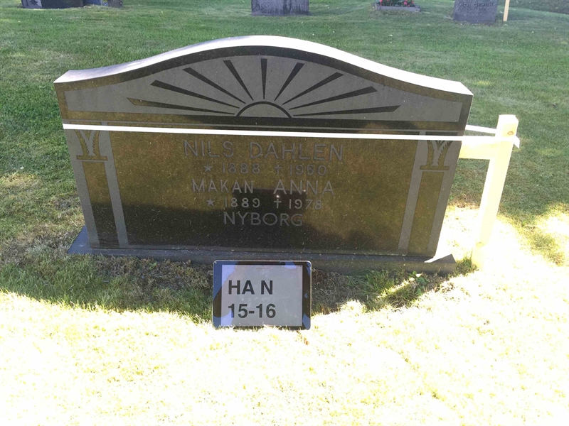 Grave number: HA N    15, 16