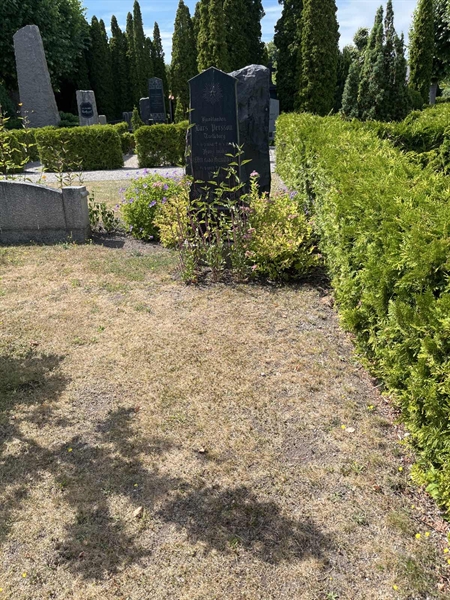 Grave number: NK IV    61