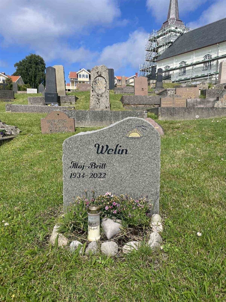 Gravnummer: 5   166-2