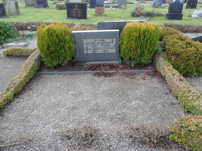Grave number: VK J    20