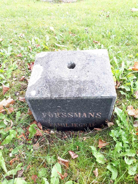 Grave number: GK F 1     6-7