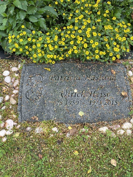 Grave number: 3    12