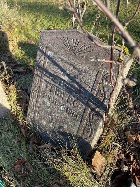 Gravnummer: GK A 3   586