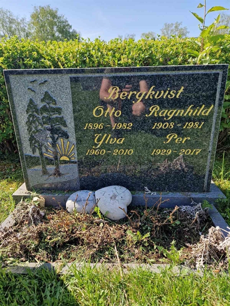 Grave number: 501 24 4960-4961