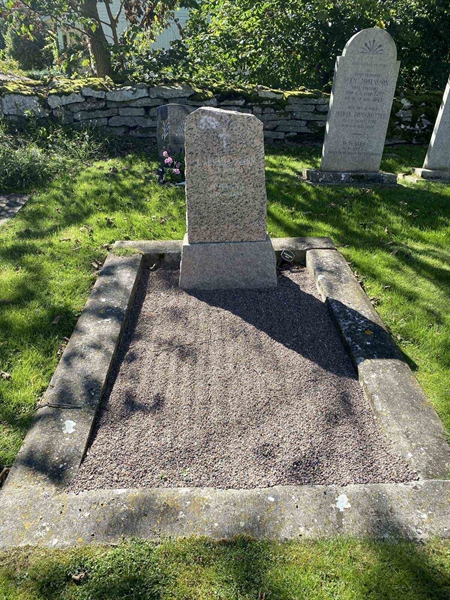 Grave number: SKÄ D    19