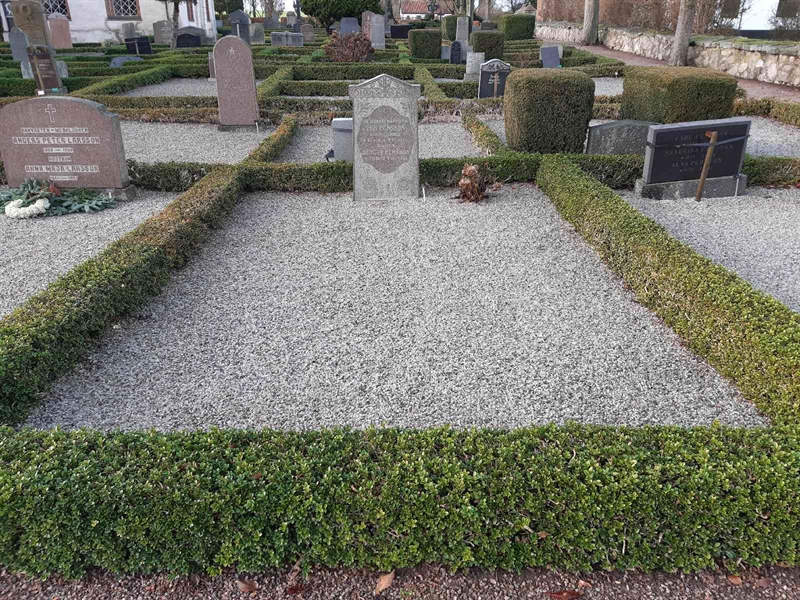 Grave number: NV B 81