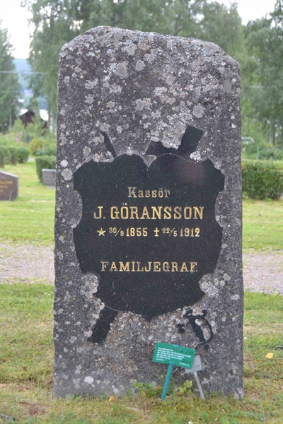 Grave number: 1 K   248