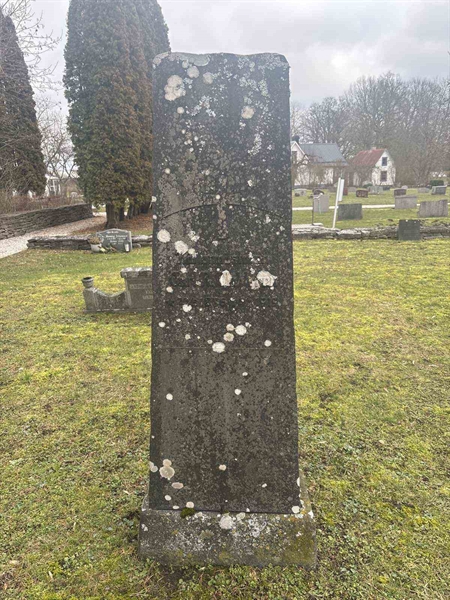Grave number: E C 98
