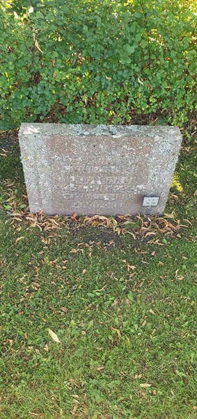 Grave number: 1 19    18-19