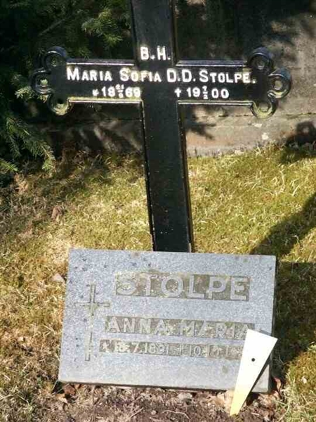 Grave number: 1 GA 04 371