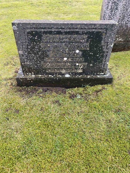 Grave number: 40 D     6-7