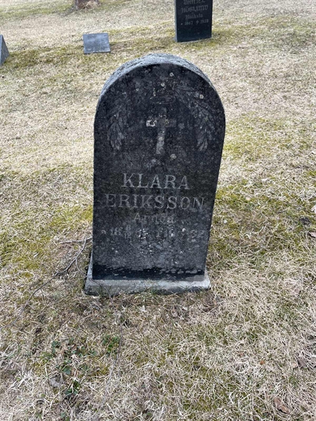 Grave number: R 3   120-E