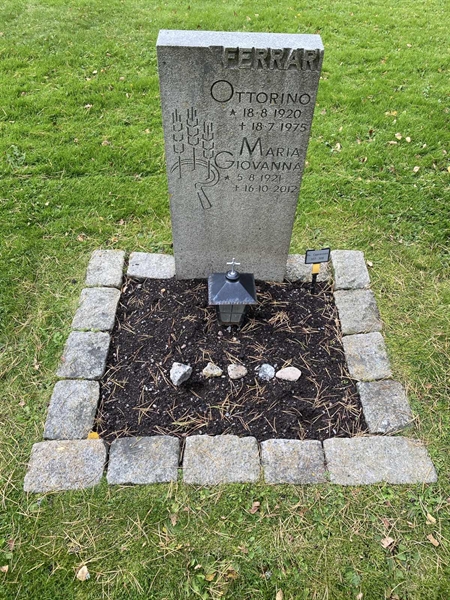 Hautatunnus: 2 C   307-308