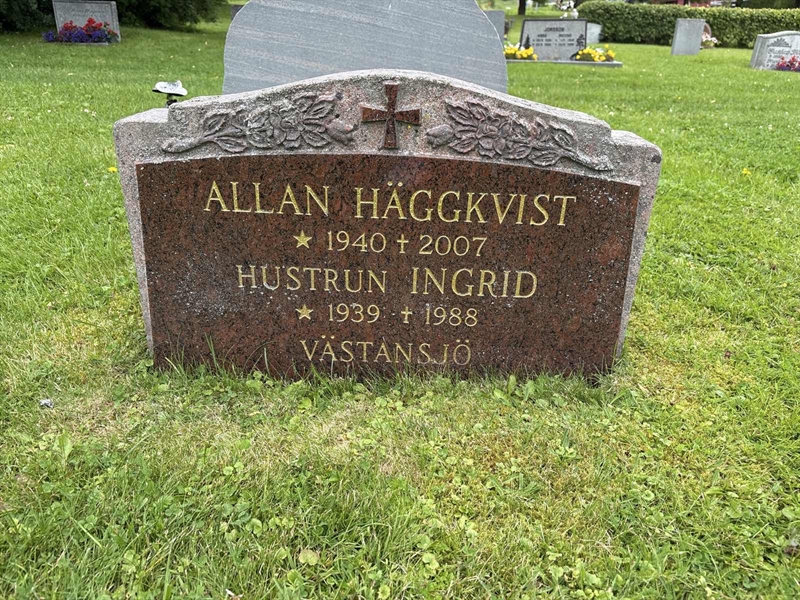 Hautatunnus: SÄ NYA   359-360
