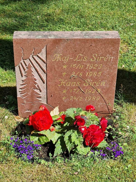 Grave number: 1 KV.8   439