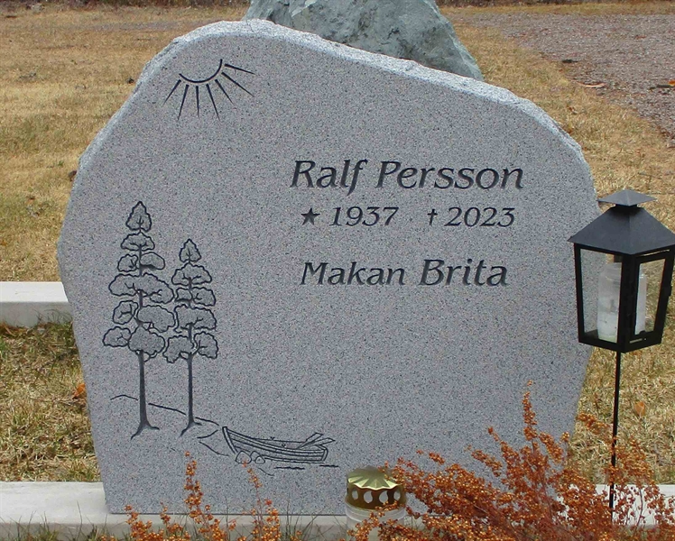 Grave number: 1 24    11