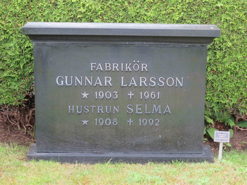 Grave number: HÖB 61     4
