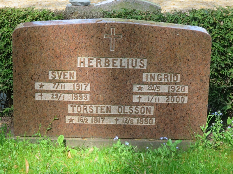 Grave number: HÖB 77     3