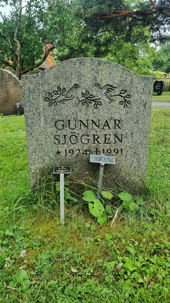Grave number: 1 14    62A