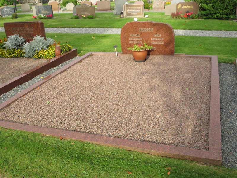 Grave number: 1 01  162