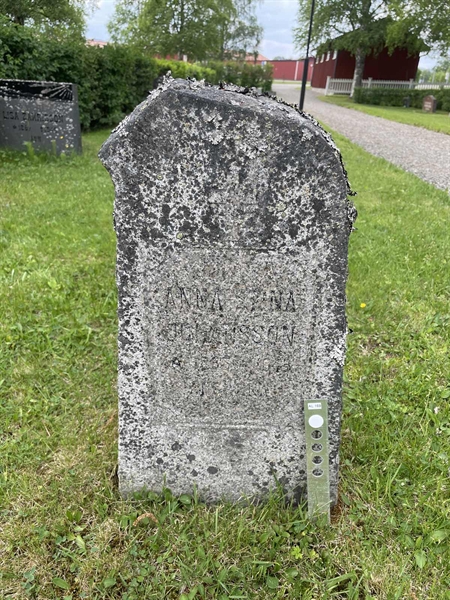 Grave number: DU AL    82