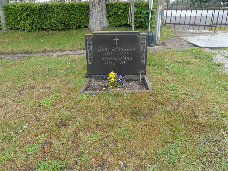 Grave number: ÖV H    12, 13