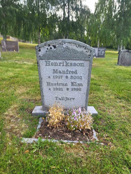 Grave number: 001 4  3067