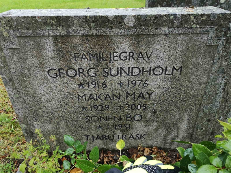 Hautatunnus: Mjk 01     2:1-2