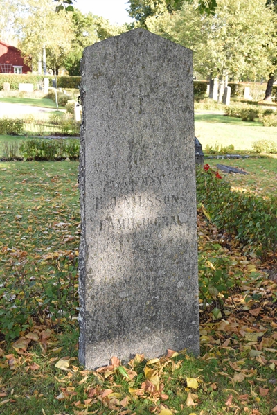 Grave number: 01 9    19