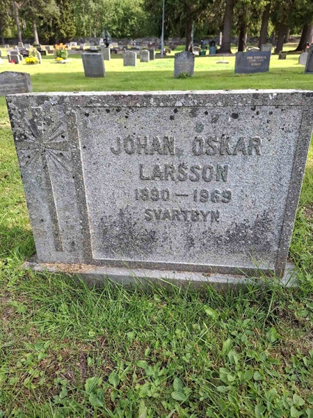 Grave number: 001 2   592