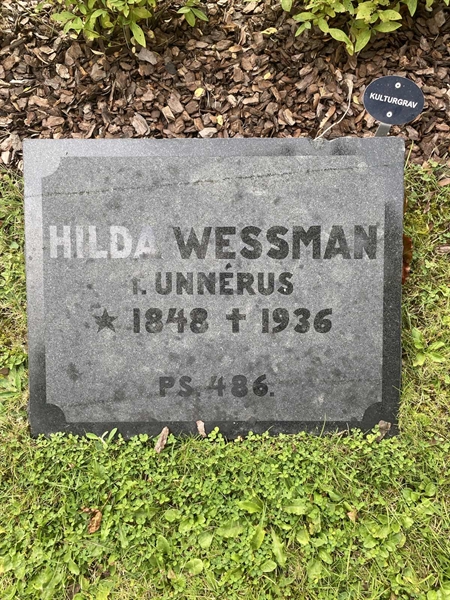 Grave number: 07 4   295
